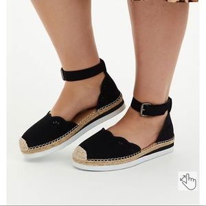 Black Torrid Flats BNWT